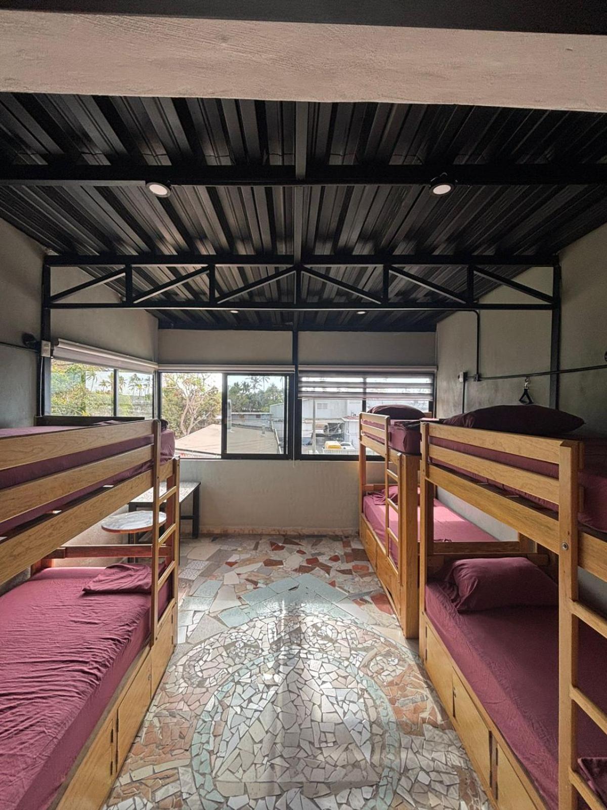 Canova Hostel & Pizza Puerto Vallarta Exterior photo
