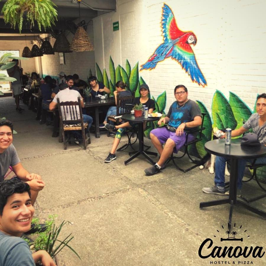 Canova Hostel & Pizza Puerto Vallarta Exterior photo