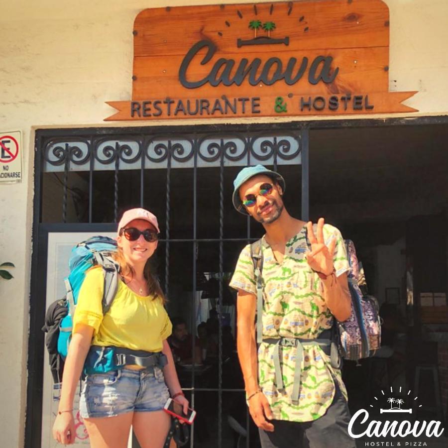 Canova Hostel & Pizza Puerto Vallarta Exterior photo